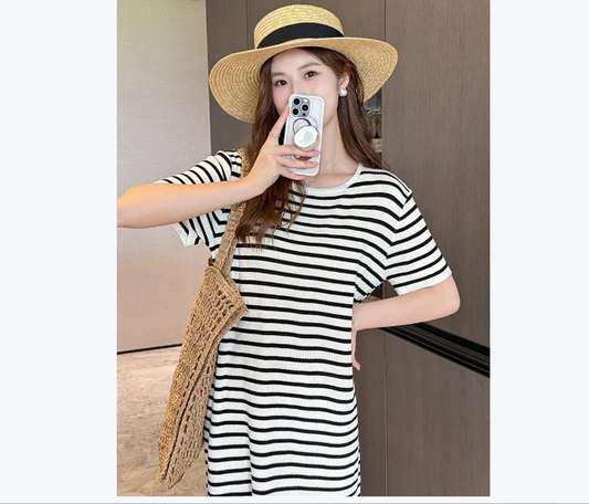 Crew-neck Short-sleeve Striped Dress For Petite Figures