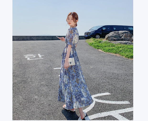 Elegant Floral-print Chic Dress